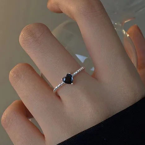 S925 Sterling Silver Black Zirconia Love Twist Ring Gift for love